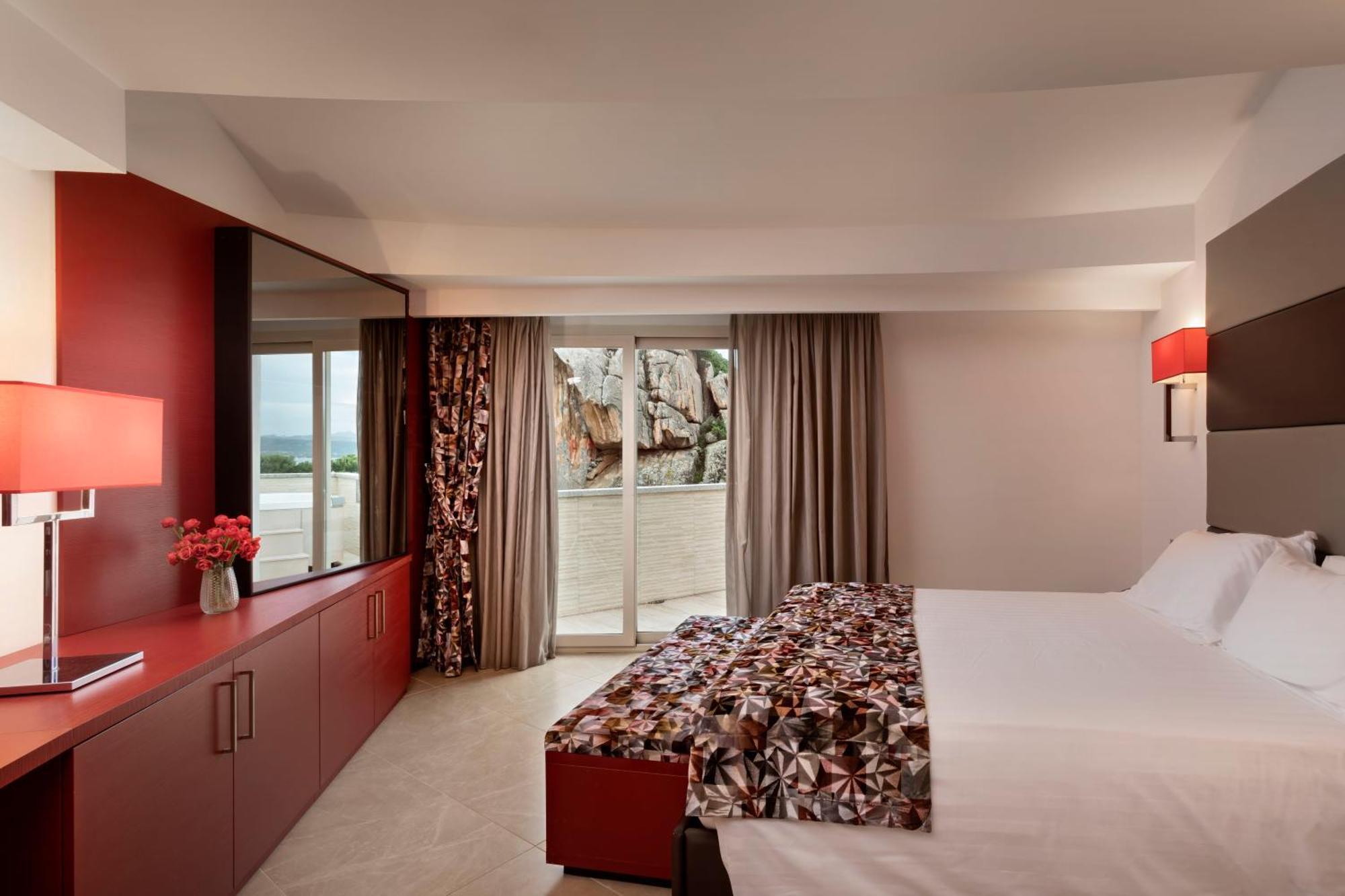 Grand Hotel Resort&Spa Ma&Ma - Adults Only La Maddalena  Exterior photo