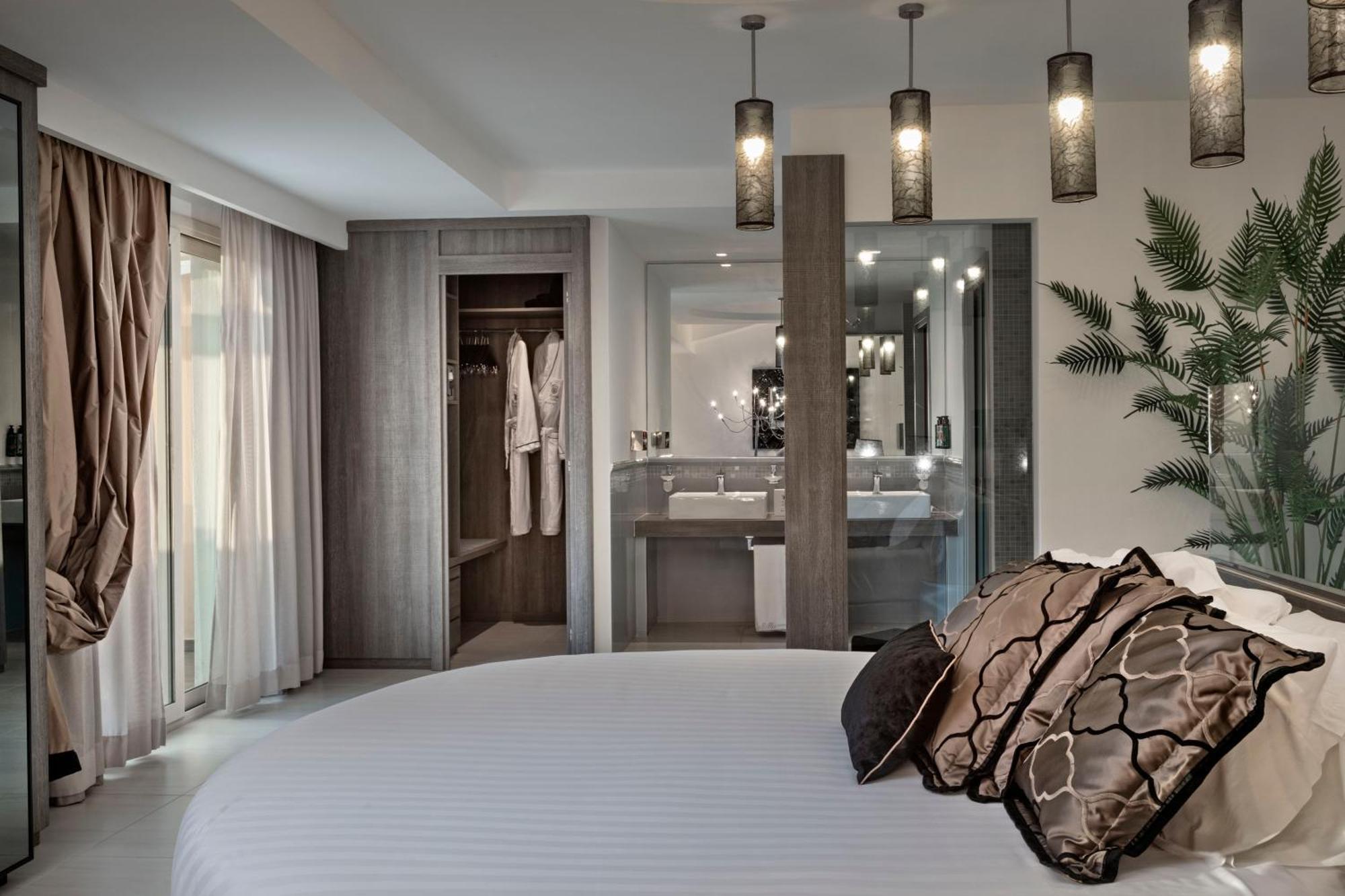 Grand Hotel Resort&Spa Ma&Ma - Adults Only La Maddalena  Exterior photo